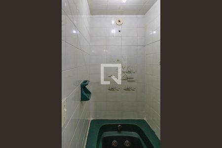 Apartamento para alugar com 160m², 3 quartos e 1 vaga Apartamento para alugar com 160m², 3 quartos e 1 vagaBanheiro da Suíte