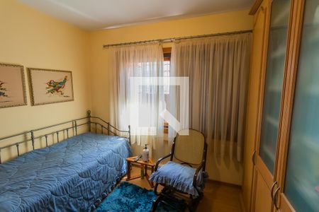 Apartamento à venda com 200m², 3 quartos e 2 vagasQuarto 2