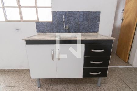 Detalhe cozinha de casa para alugar com 1 quarto, 80m² em Jardim Santa Maria, São Paulo