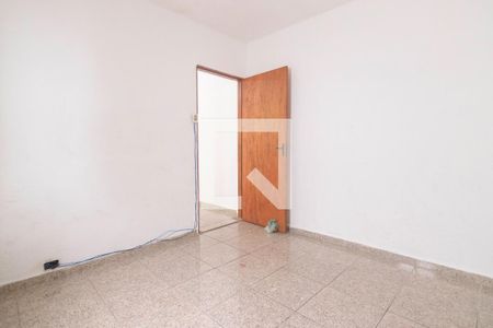 Quarto de casa para alugar com 1 quarto, 80m² em Jardim Santa Maria, São Paulo