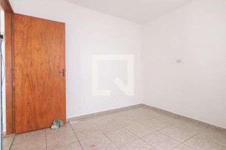 Quarto de casa para alugar com 1 quarto, 80m² em Jardim Santa Maria, São Paulo