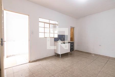 Sala/Cozinha de casa para alugar com 1 quarto, 80m² em Jardim Santa Maria, São Paulo