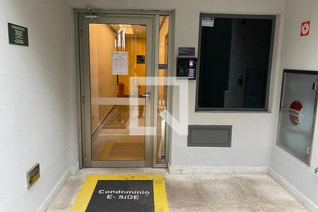 Studio à venda com 23m², 1 quarto e sem vaga Studio à venda com 23m², 1 quarto e sem vagaFachada e portaria