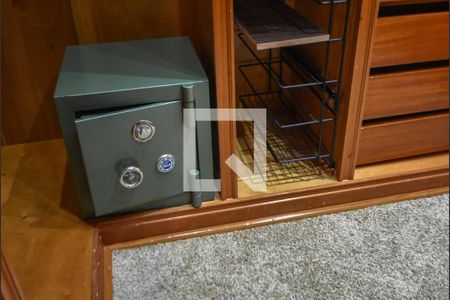 Apartamento para alugar com 314m², 3 quartos e 4 vagasCloset Suíte 01