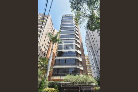 Apartamento para alugar com 314m², 3 quartos e 4 vagasPrédio