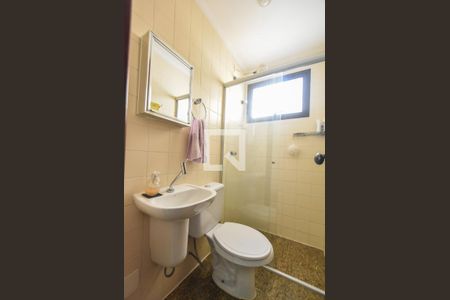 Apartamento para alugar com 314m², 3 quartos e 4 vagasBanheiro de Serviços