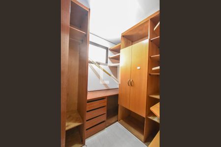 Apartamento para alugar com 314m², 3 quartos e 4 vagasQuarto de Serviços 01