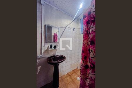 Casa à venda com 180m², 4 quartos e 2 vagasBanheiro (Casa 2)