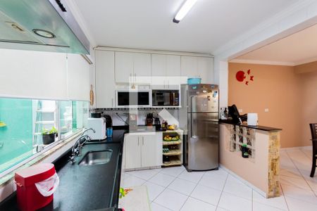 Casa à venda com 120m², 3 quartos e 2 vagas Casa à venda com 120m², 3 quartos e 2 vagasCozinha