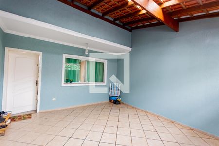 Casa à venda com 120m², 3 quartos e 2 vagas Casa à venda com 120m², 3 quartos e 2 vagasGaragem