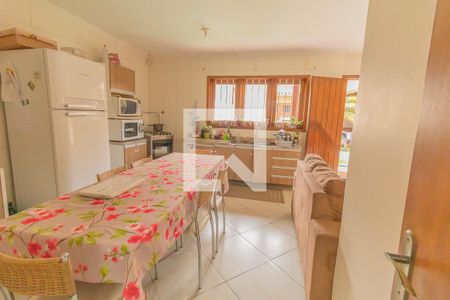 Casa à venda com 140m², 3 quartos e 3 vagasCozinha