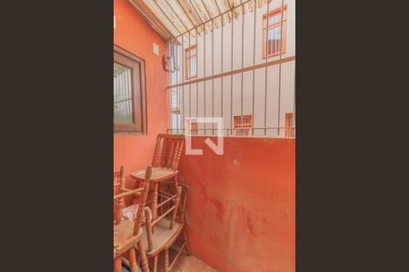Casa à venda com 140m², 3 quartos e 3 vagasBanheiro