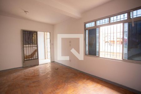 Sala  de casa para alugar com 4 quartos, 190m² em Vila Cruz das Almas, São Paulo