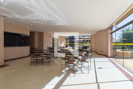 Apartamento para alugar com 200m², 5 quartos e 4 vagas Apartamento para alugar com 200m², 5 quartos e 4 vagasÁrea comum