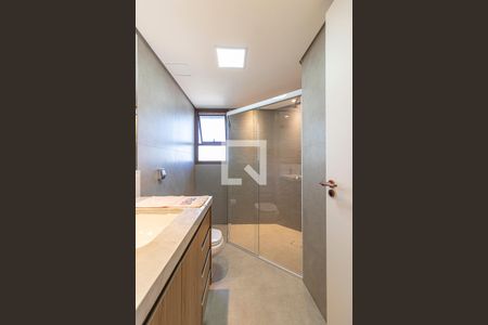 Apartamento para alugar com 200m², 5 quartos e 4 vagas Apartamento para alugar com 200m², 5 quartos e 4 vagasBanheiro