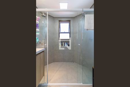 Apartamento para alugar com 200m², 5 quartos e 4 vagas Apartamento para alugar com 200m², 5 quartos e 4 vagasBanheiro da Suite 2