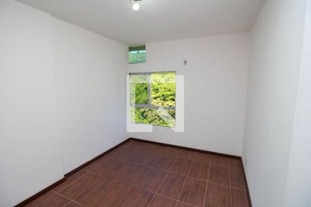Apartamento à venda com 120m², 3 quartos e 1 vagaQuarto 2