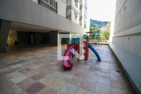 Apartamento à venda com 120m², 3 quartos e 1 vagaÁrea Comum - Playground