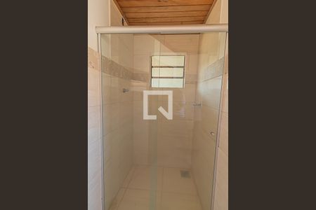 Casa à venda com 180m², 3 quartos e 1 vagaBanheiro