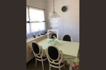 Apartamento à venda com 200m², 4 quartos e 4 vagas