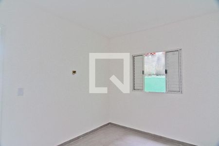 Quarto 1 de casa para alugar com 2 quartos, 60m² em Parque Sao Luis, São Paulo