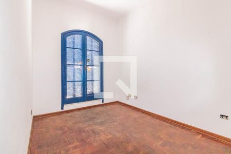 Casa à venda com 200m², 3 quartos e 2 vagas Casa à venda com 200m², 3 quartos e 2 vagasQuarto 2