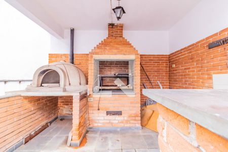 Casa à venda com 200m², 3 quartos e 2 vagas Casa à venda com 200m², 3 quartos e 2 vagasÁrea comum - Churrasqueira