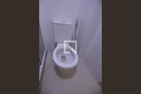 Banheiro de apartamento para alugar com 1 quarto, 30m² em Centro, Rio de Janeiro