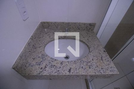 Banheiro de apartamento para alugar com 1 quarto, 30m² em Centro, Rio de Janeiro