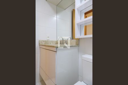Apartamento à venda com 65m², 1 quarto e 1 vaga Apartamento à venda com 65m², 1 quarto e 1 vagaBanheiro da suíte