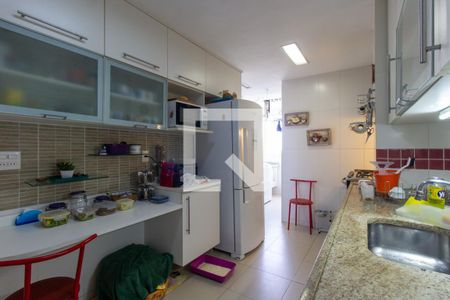 Apartamento à venda com 99m², 3 quartos e 1 vagaCozinha