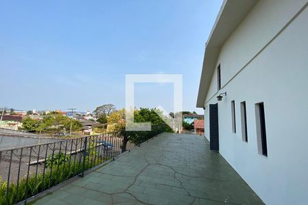 Casa à venda com 260m², 4 quartos e 3 vagasVista