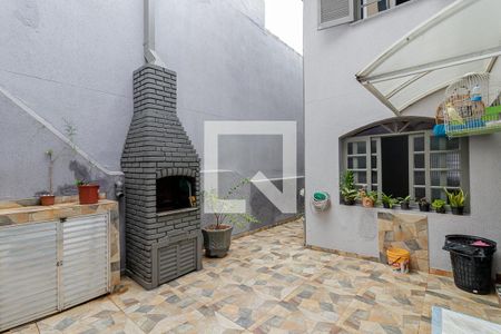 Casa à venda com 300m², 3 quartos e 2 vagas Casa à venda com 300m², 3 quartos e 2 vagasQuintal