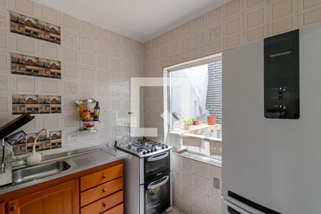 Casa à venda com 300m², 3 quartos e 2 vagas Casa à venda com 300m², 3 quartos e 2 vagasCozinha