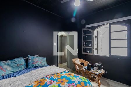 Casa à venda com 300m², 3 quartos e 2 vagas Casa à venda com 300m², 3 quartos e 2 vagasQuarto 2