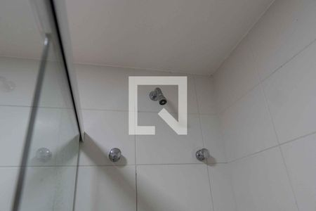 Apartamento à venda com 120m², 3 quartos e 2 vagas Apartamento à venda com 120m², 3 quartos e 2 vagasBanheiro da Suíte