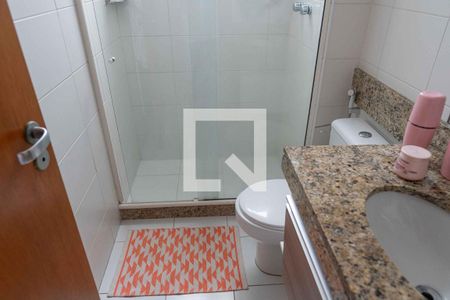 Apartamento à venda com 120m², 3 quartos e 2 vagas Apartamento à venda com 120m², 3 quartos e 2 vagasBanheiro Social