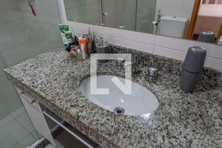 Apartamento à venda com 120m², 3 quartos e 2 vagas Apartamento à venda com 120m², 3 quartos e 2 vagasBanheiro da Suíte