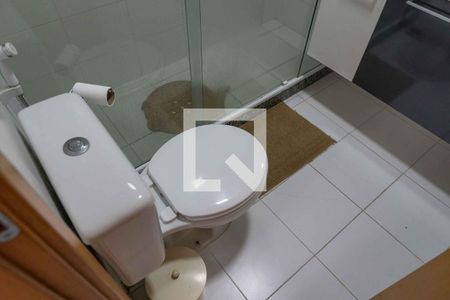 Apartamento à venda com 120m², 3 quartos e 2 vagas Apartamento à venda com 120m², 3 quartos e 2 vagasBanheiro da Suíte