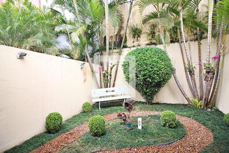 Casa à venda com 212m², 3 quartos e 4 vagasJardim