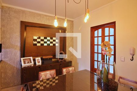 Casa à venda com 212m², 3 quartos e 4 vagasCopa