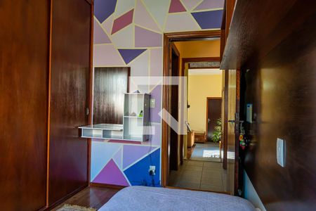 Casa à venda com 308m², 2 quartos e 5 vagasQuarto 2