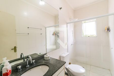 Casa à venda com 255m², 4 quartos e 3 vagas Casa à venda com 255m², 4 quartos e 3 vagasBanheiro