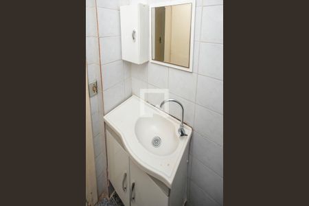 Apartamento para alugar com 58m², 2 quartos e sem vaga Apartamento para alugar com 58m², 2 quartos e sem vagaBanheiro