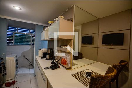 Apartamento para alugar com 120m², 2 quartos e 1 vaga Apartamento para alugar com 120m², 2 quartos e 1 vagaCozinha