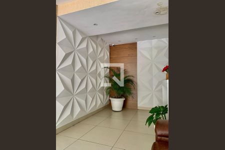 Apartamento à venda com 75m², 3 quartos e 1 vagaHall de entrada