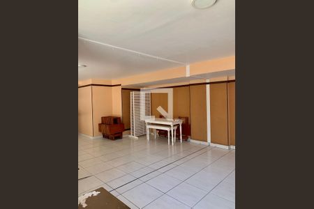 Apartamento à venda com 75m², 3 quartos e 1 vagaÁrea comum - Salão de festas
