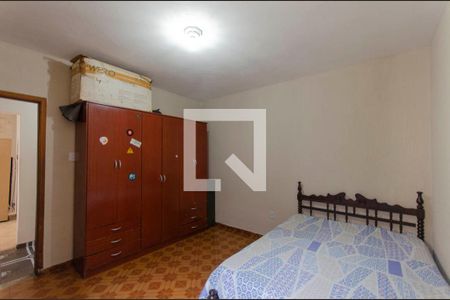 Casa à venda com 150m², 3 quartos e 2 vagas Casa à venda com 150m², 3 quartos e 2 vagasQuarto 2