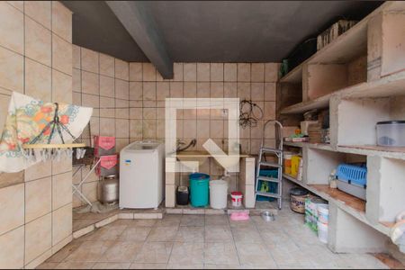 Casa à venda com 150m², 3 quartos e 2 vagas Casa à venda com 150m², 3 quartos e 2 vagasÁrea de Serviço