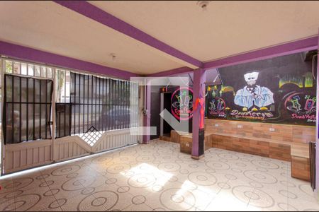 Casa à venda com 150m², 3 quartos e 2 vagas Casa à venda com 150m², 3 quartos e 2 vagasGaragem